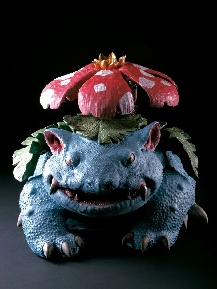 フシギバナの工芸作品