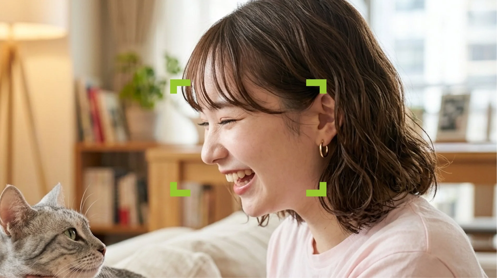 ボタンでフォーカス かんたんキレイな撮影を
