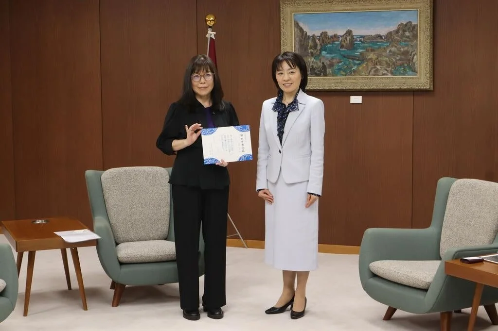 感謝状授与の様子
