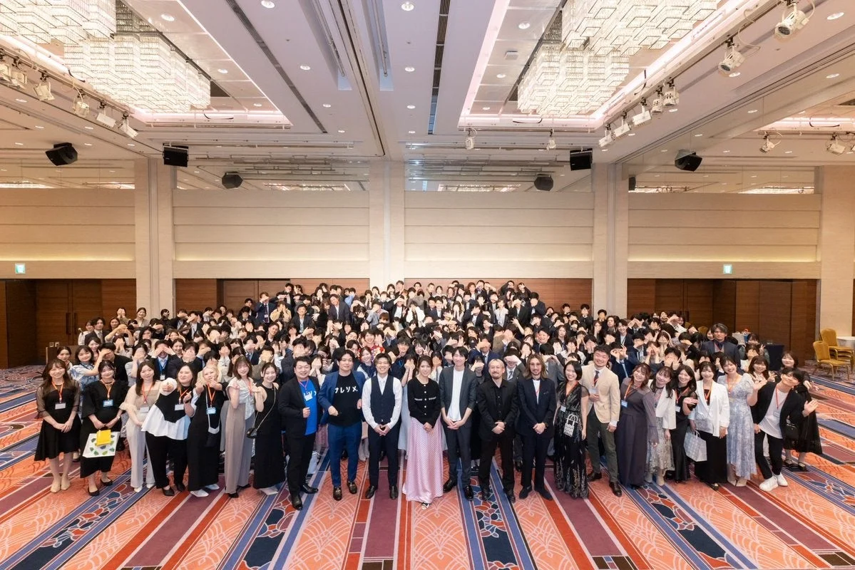 イベント会場での集合写真