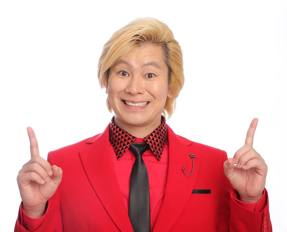 カズレーザープロフィール画像
