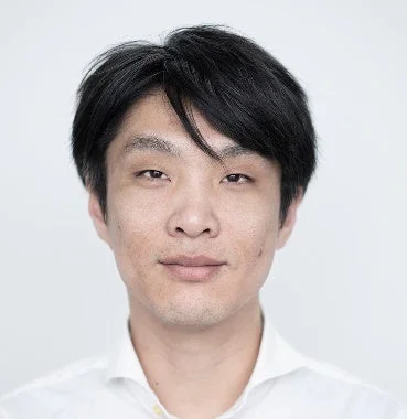 西村保彦氏