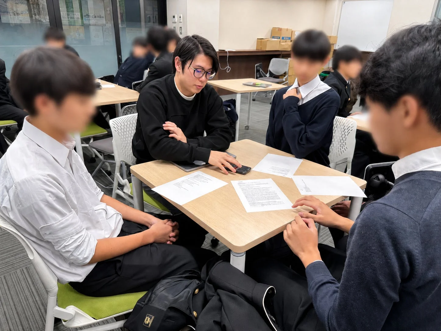 学生たちのグループワーク