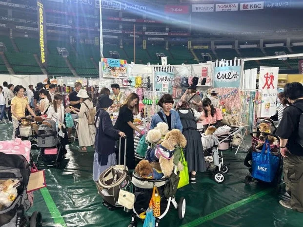 ペットグッズ販売コーナー
