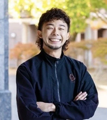 小林 亮氏