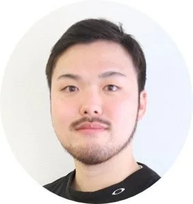 井上 陽平氏