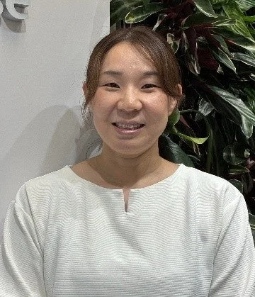 辻 亜紀氏