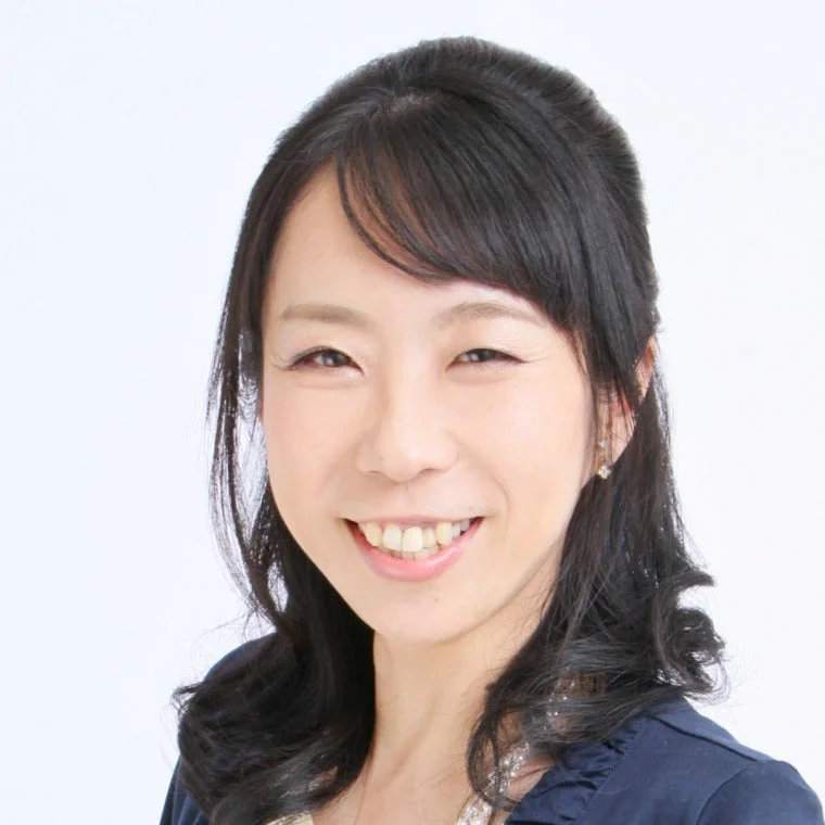 心理カウンセラー 服部希美氏のポートレート