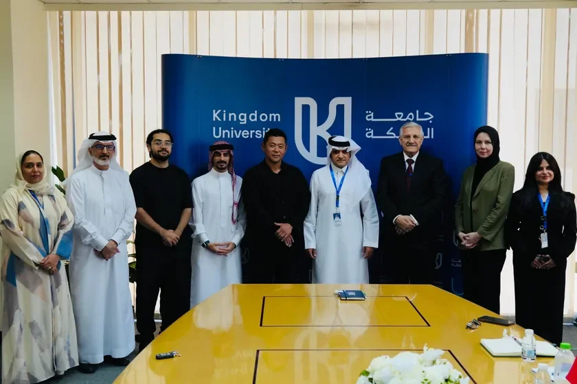 Kingdom University 大学キャンパスにて