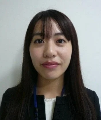 高村 愛理氏