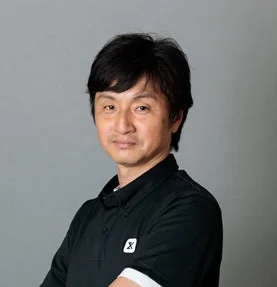 遠山 将三氏