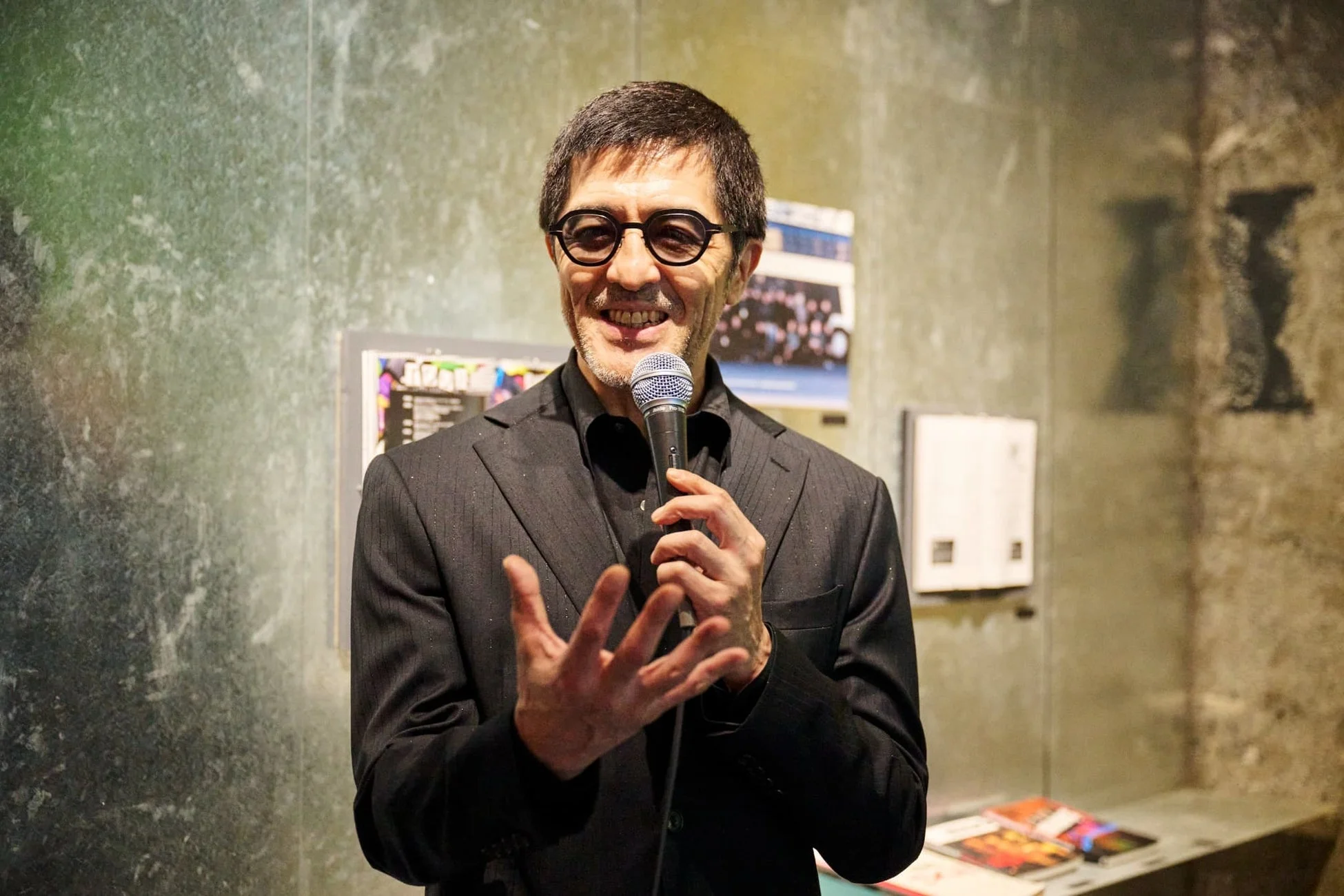 谷中敦氏