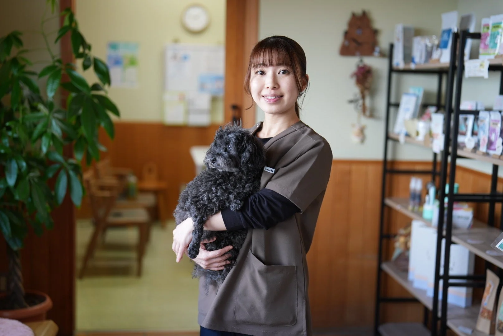 獣医師 林 美彩先生