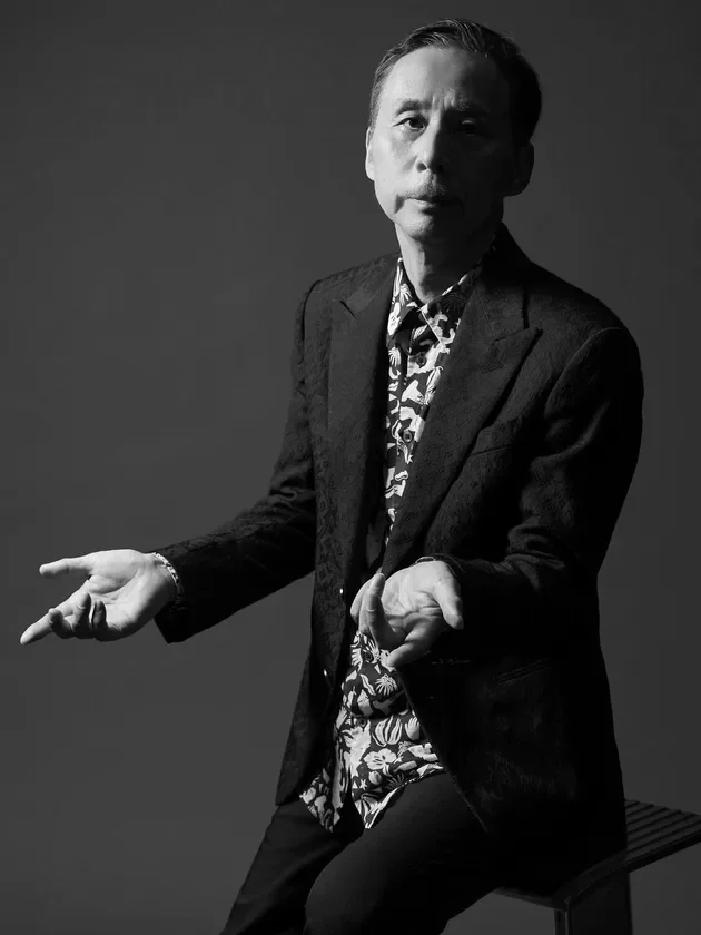 尾坂昇治氏