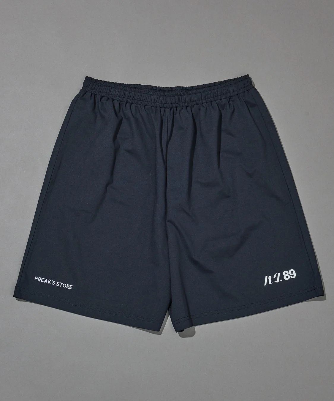 ロゴ入りショートパンツ